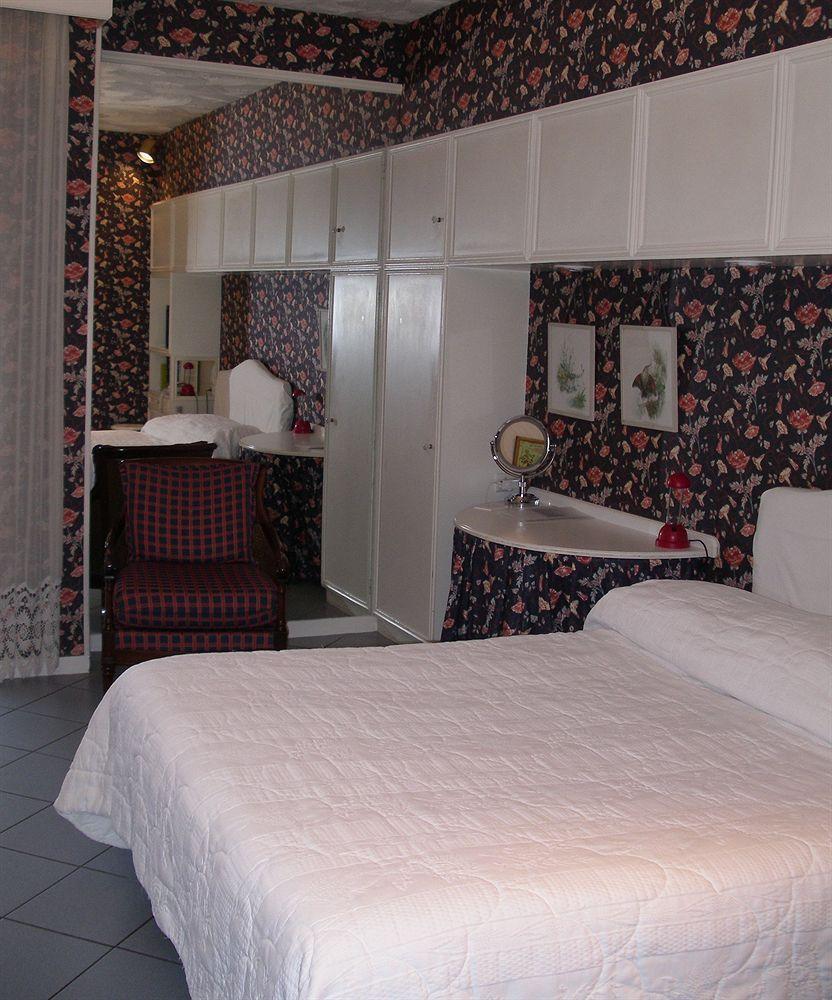 Relais Du Bois Saint Georges - Hotel De Charme Saintes Kültér fotó