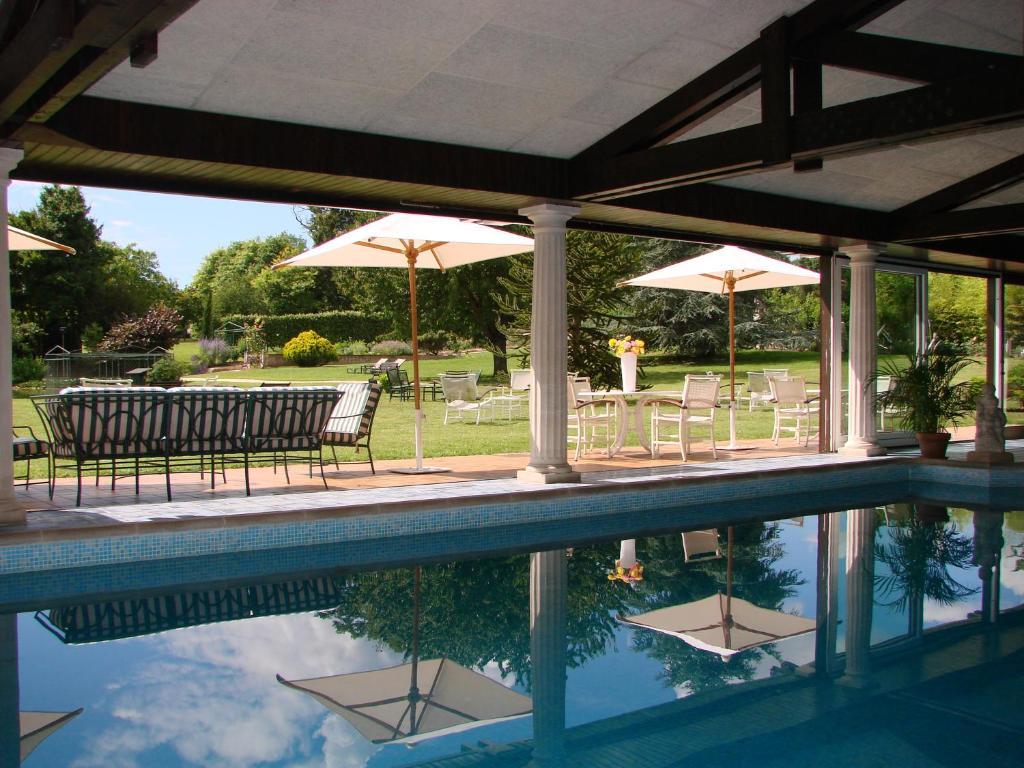 Relais Du Bois Saint Georges - Hotel De Charme Saintes Kültér fotó